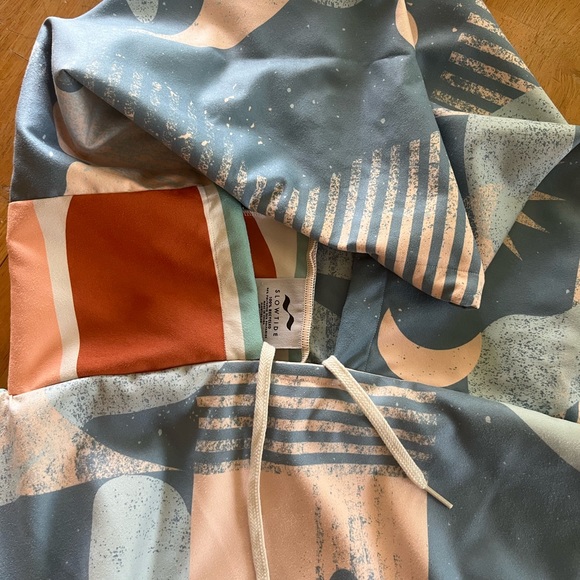 COMING SOON MORE PONCHOS - Picture 4 of 13